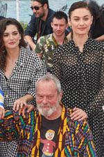 Joana Ribeiro, Olga Kurylenko, Terry Gilliam Joana Ribeiro, Olga Kurylenko, Terry Gilliam